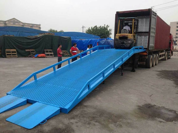 液壓登車橋廠家 液壓登車橋廠家